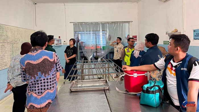 Kepala BGN Hentikan Sementara Operasional SPPG Karangturi usai Ratusan Siswa dan Guru SMKN 6 Semarang Keracunan