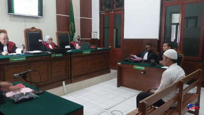 Pencuri Uang di Jok Motor Divonis Empat Bulan Penjara di PN Surabaya