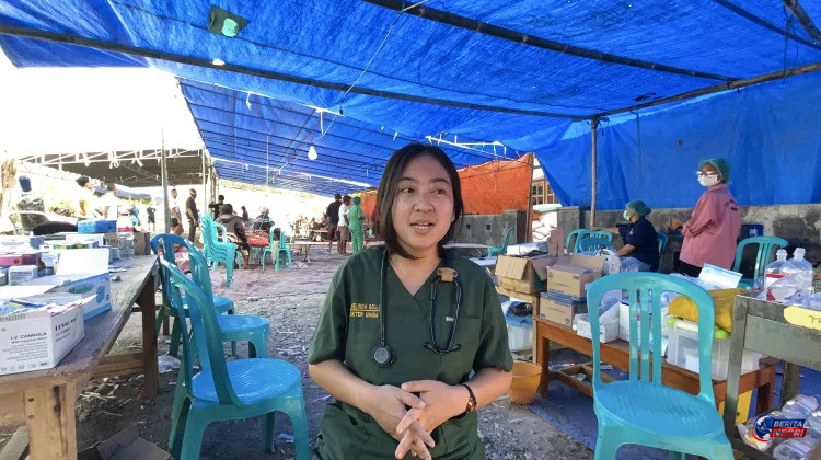 Stetoskop, Obat Seadanya, dan Ratusan Harapan: Perjuangan Dokter Melinda di Tengah Gempa NTT
