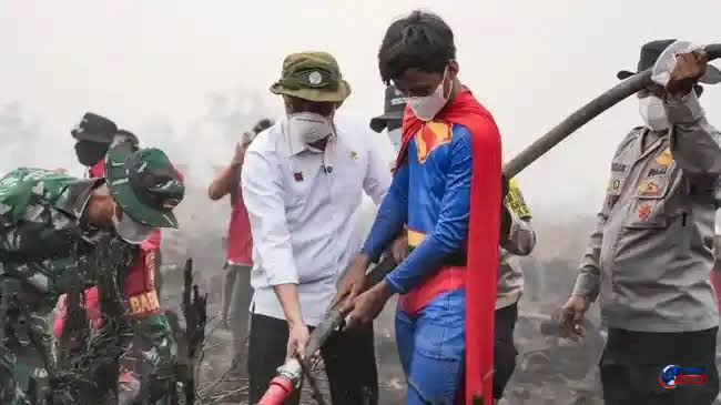 Rudiansyah, “Superman” Muda di Balik Perjuangan Relawan Padamkan Karhutla Kalteng