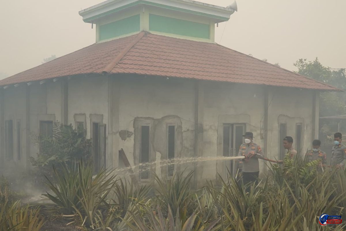 Kabut Asap Karhutla Kalimantan Menyebar ke Malaysia hingga Singapura, Kualitas Udara Sarawak Tembus 400