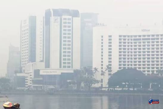 Malaysia Tetapkan Darurat di Serian, Kabut Asap Tembus Level Berbahaya hingga API di Atas 500