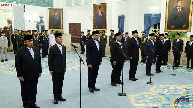 Presiden Prabowo Lantik Letjen Kristomei Sianturi sebagai Kepala BNPB Gantikan Suharyanto